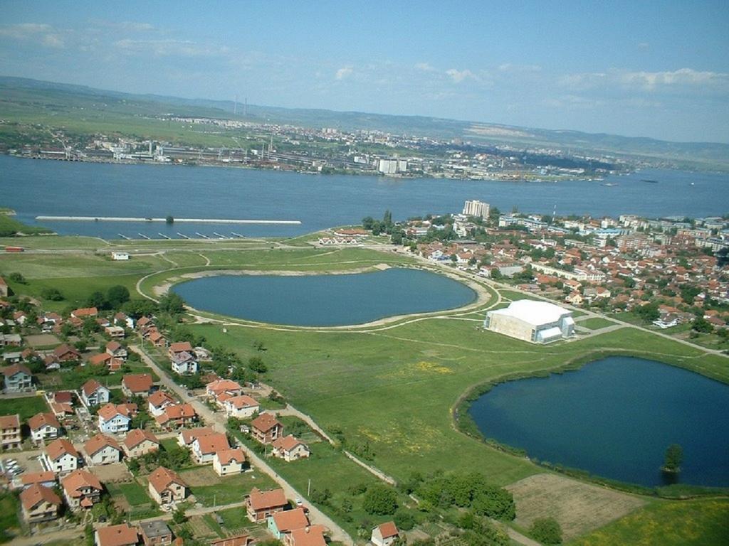 Apartment Peca Kladovo Exteriör bild